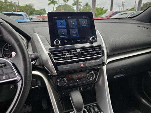 Used 2024 Mitsubishi Eclipse Cross SEL AWD/4WD image 17
