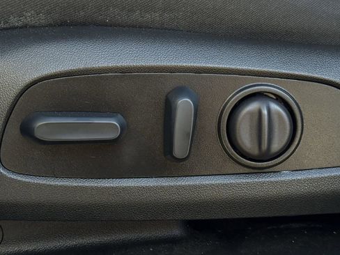 Certified 2024 Chevrolet Blazer LT w/ Midnight/Sport Edition image 22