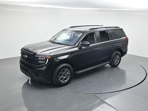 Certified 2025 Ford Expedition Active RWD image 40