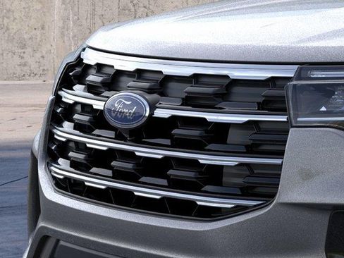 New 2026 Ford Explorer Active w/ Active Comfort Package AWD/4WD image 17