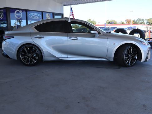 Used 2022 Lexus IS 350 F Sport image 6