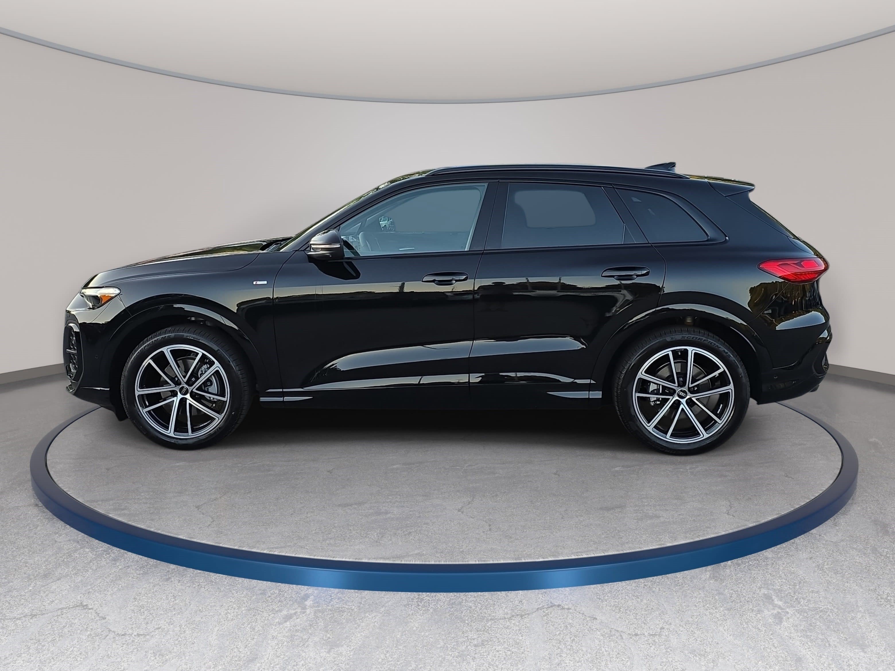 New 2026 Audi Q5 Prestige AWD/4WD image 8
