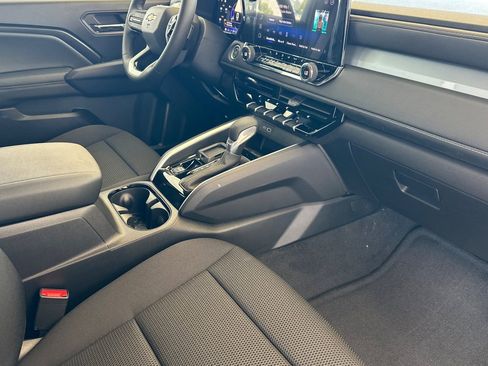 New 2026 Chevrolet Colorado LT RWD image 17