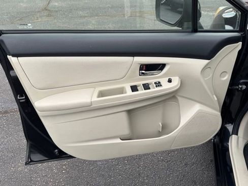 Used 2012 Subaru Impreza 2.0i Premium image 13