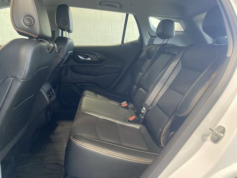 Certified 2024 GMC Terrain AT4 AWD/4WD image 24