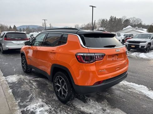 New 2026 Jeep Compass Limited w/ Sun, Sound & Navigation Group image 4