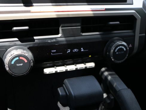 Used 2025 Toyota Tacoma SR5 RWD image 23