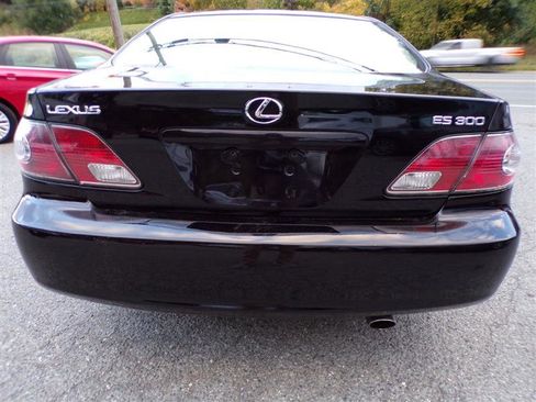 Used 2003 Lexus ES 330 image 7