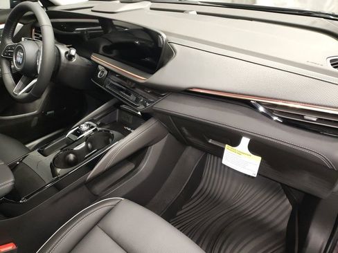 New 2026 Buick Envision Avenir image 8