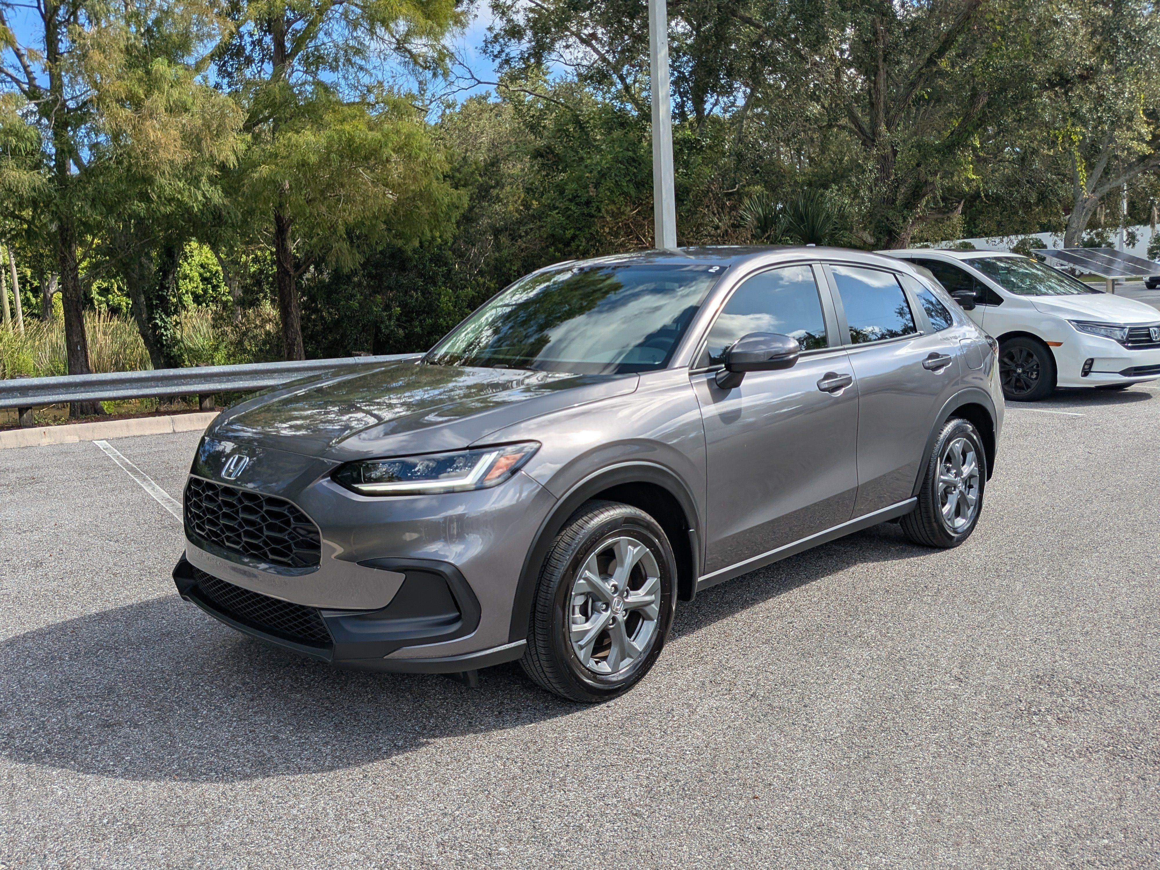 Used 2026 Honda HR-V LX image 2
