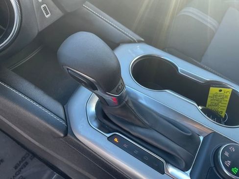 Used 2025 Chevrolet Blazer LT image 27