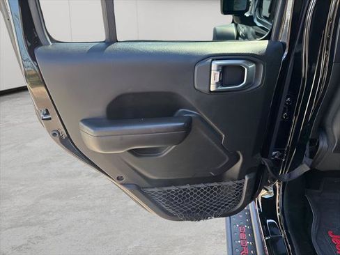 Certified 2020 Jeep Wrangler Unlimited Rubicon AWD/4WD image 17