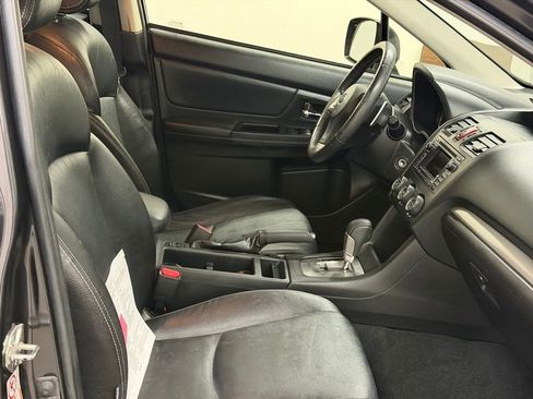 Used 2014 Subaru Crosstrek 2.0i Limited w/ Popular Package #2 image 21