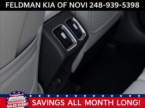 New 2026 Kia Sorento S image 27