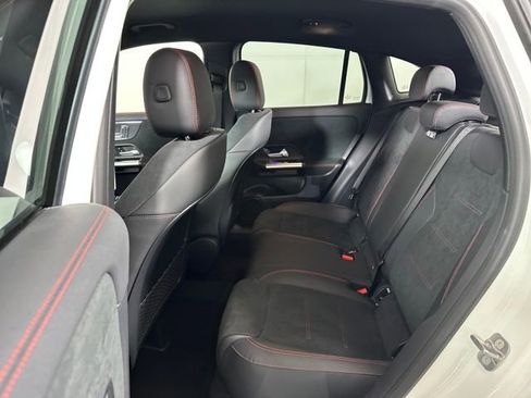 Used 2024 Mercedes-Benz GLA 250 w/ AMG Night Package image 24