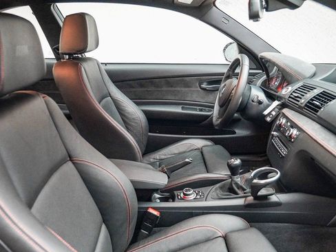 Used 2011 BMW 1 Series M image 19