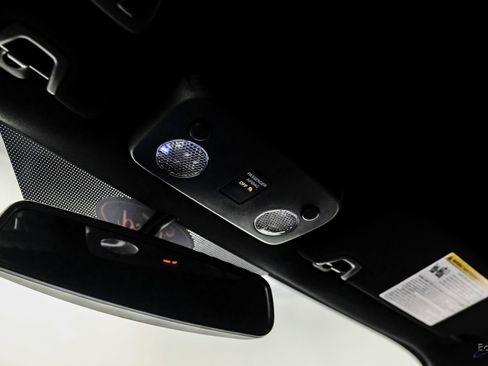 Used 2021 Ford Mustang Shelby GT500 w/ Carbon Fiber Track Pack image 68