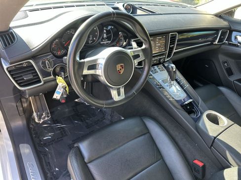 Used 2016 Porsche Panamera Edition image 2