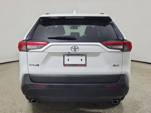 Used 2025 Toyota RAV4 XLE FWD image 6