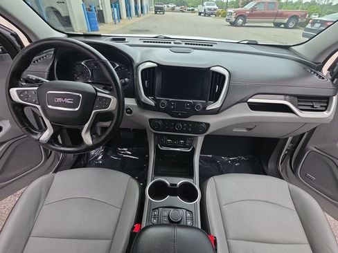 Used 2020 GMC Terrain SLT w/ Preferred Package FWD image 10