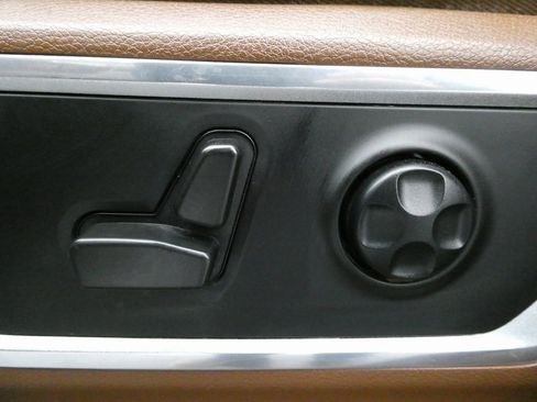 Used 2023 RAM 1500 Limited image 27