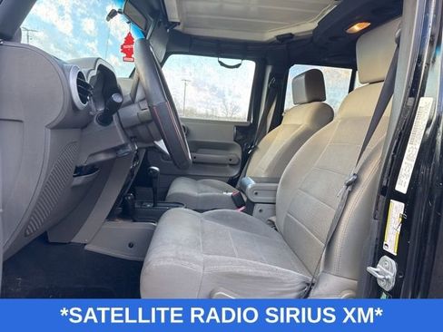 Used 2009 Jeep Wrangler Unlimited Sahara w/ Trailer Tow Group image 6