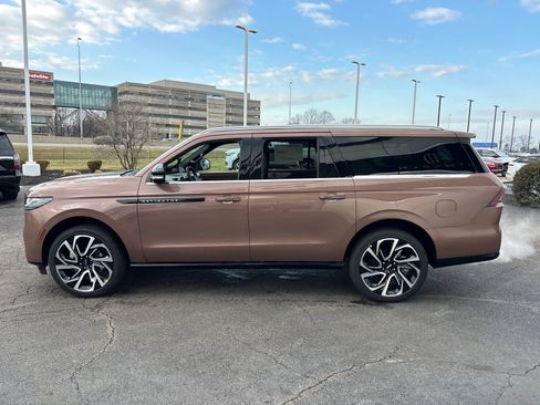 New 2026 Lincoln Navigator L Black Label image 4