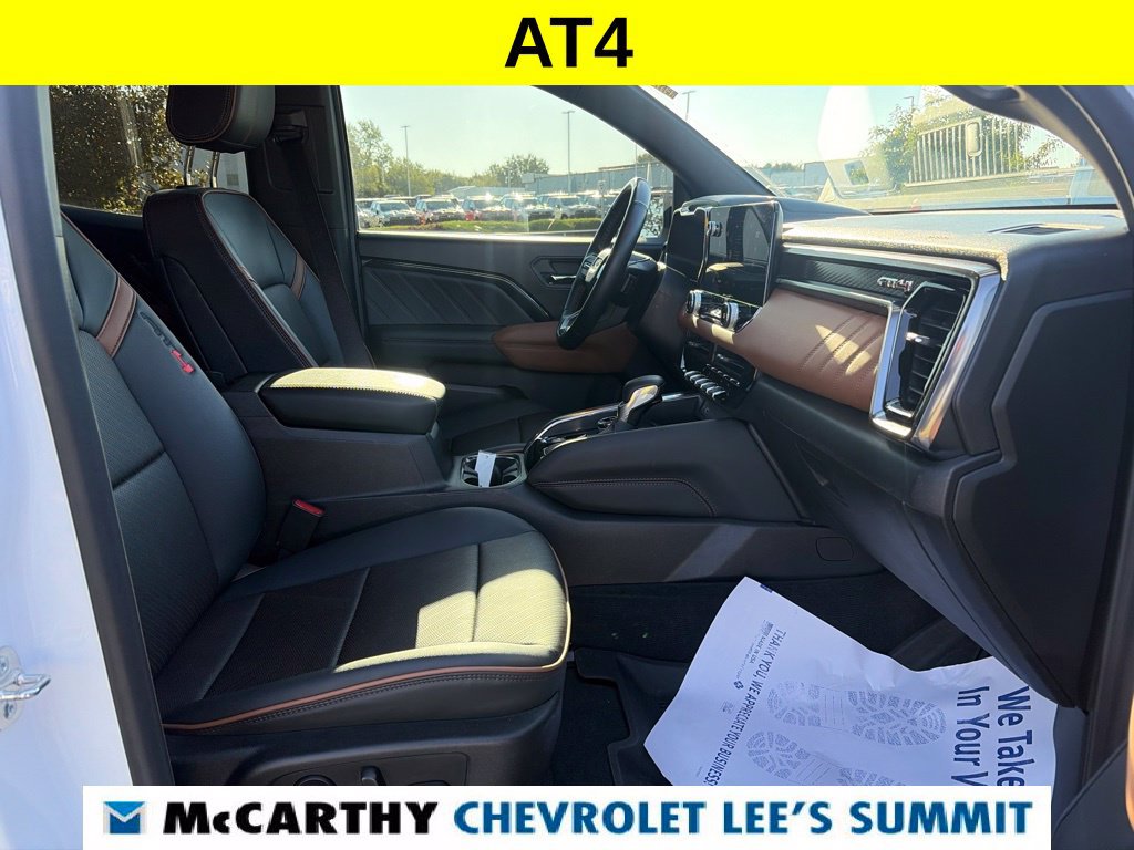 Used 2024 GMC Canyon AT4 w/ AT4 Premium Package AWD/4WD image 25