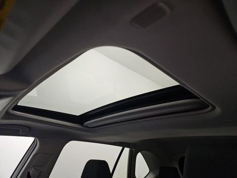 Certified 2025 Toyota RAV4 XLE w/ Convenience Package image 29