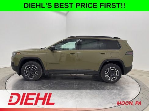 New 2026 Jeep Cherokee Laredo AWD/4WD image 4