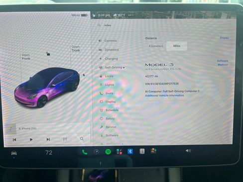 Used 2021 Tesla Model 3 Standard Range Plus RWD image 1