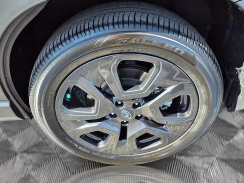 Used 2024 Subaru Ascent Onyx Edition image 20