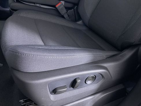 New 2026 Chevrolet Silverado 1500 Custom Trail Boss AWD/4WD image 9