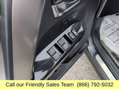 Used 2016 Toyota RAV4 Limited w/ Advanced Technology Package image 14