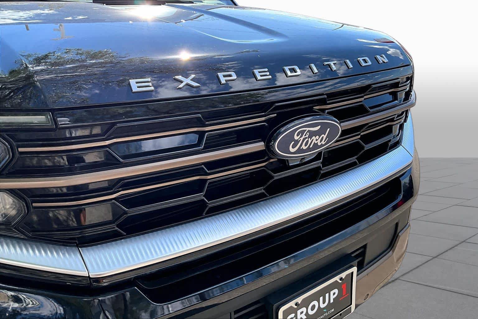Used 2025 Ford Expedition Max King Ranch AWD/4WD image 29