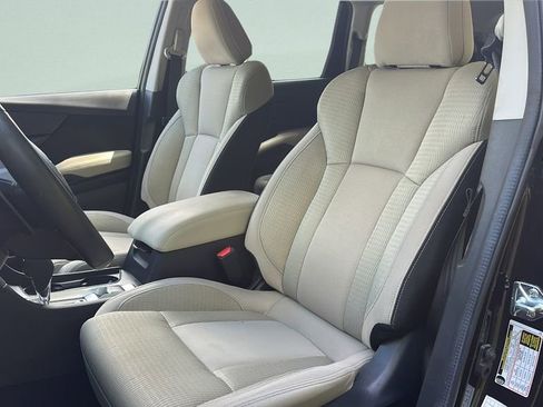 Used 2025 Subaru Ascent Premium AWD/4WD image 36