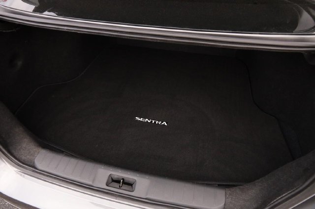Used 2025 Nissan Sentra SV w/ All-Weather Package FWD image 7