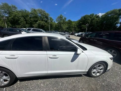 Used 2023 Honda Accord LX image 2