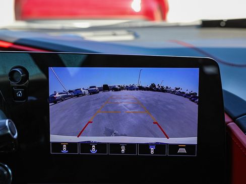 Used 2022 Chevrolet Corvette Stingray Premium Cpe w/ Z51 Performance Package RWD image 15