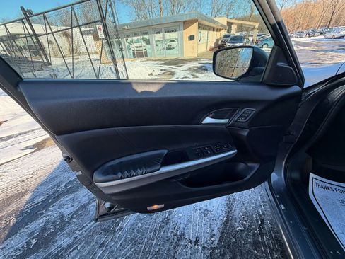 Used 2013 Honda Crosstour EX-L image 11