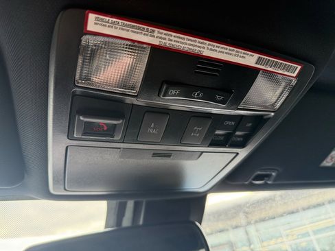 Used 2020 Toyota Tacoma TRD Off-Road w/ TRD Premium Off Road Package image 25