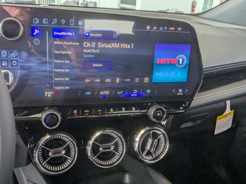 New 2025 Chevrolet Blazer EV LT FWD image 17