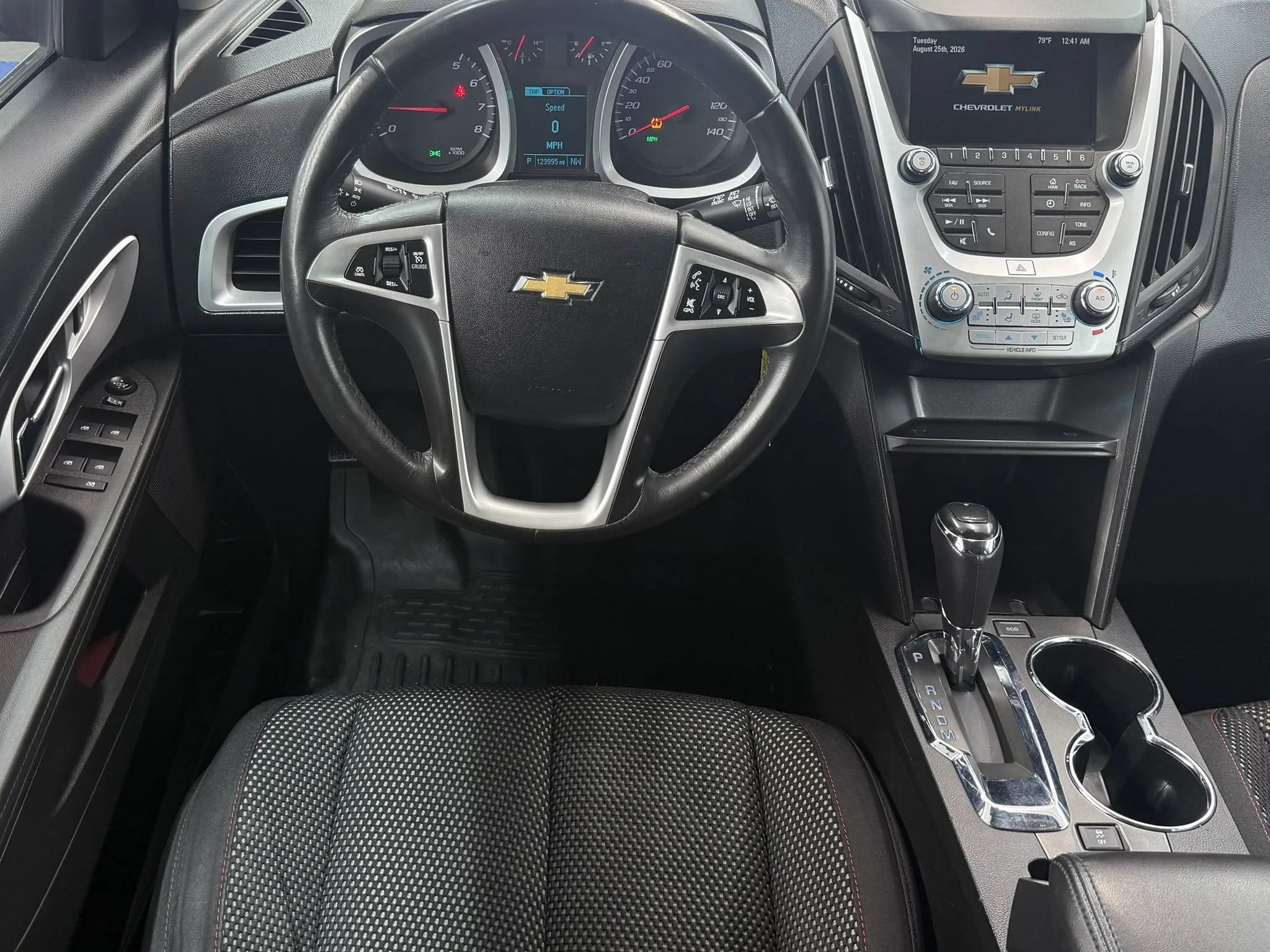Used 2017 Chevrolet Equinox LT w/ Convenience Package FWD image 19