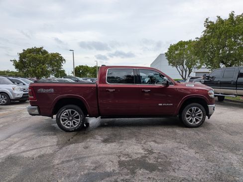 Used 2019 RAM 1500 Limited AWD/4WD image 3