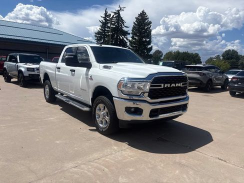 Used 2024 RAM 2500 Big Horn w/ Off Road Package AWD/4WD image 1