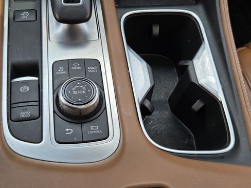 Used 2022 INFINITI QX60 Sensory w/ Vision Package FWD image 18