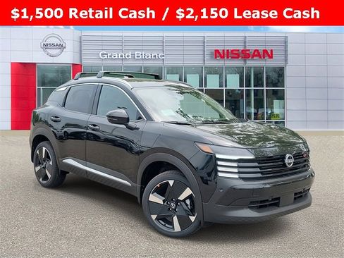 New 2025 Nissan Kicks SR image 1