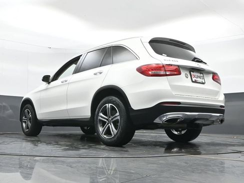 Used 2019 Mercedes-Benz GLC 300 4MATIC image 29