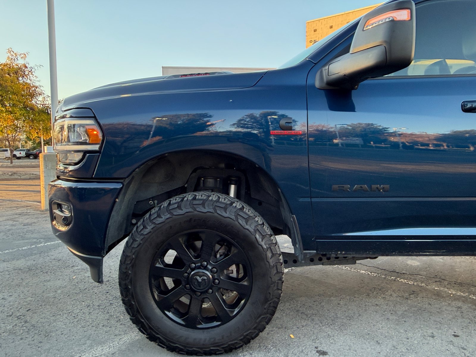 Used 2024 RAM 2500 Laramie w/ Night Edition AWD/4WD image 10