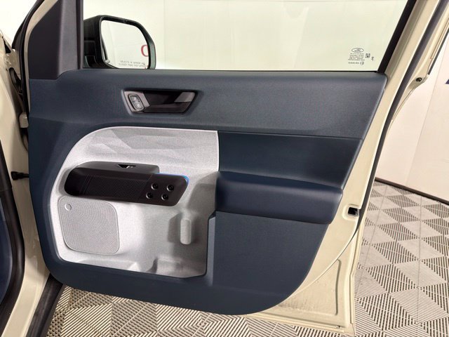 Used 2025 Ford Maverick XLT FWD image 35